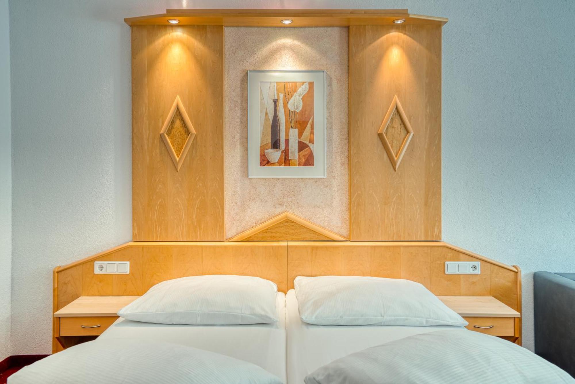 Hotel Alpen-Royal Jerzens Kültér fotó