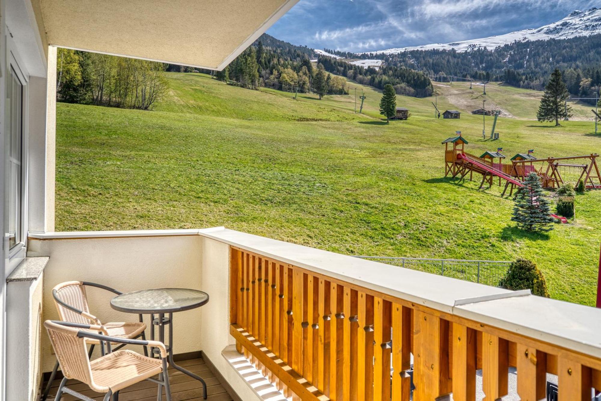 Hotel Alpen-Royal Jerzens Kültér fotó
