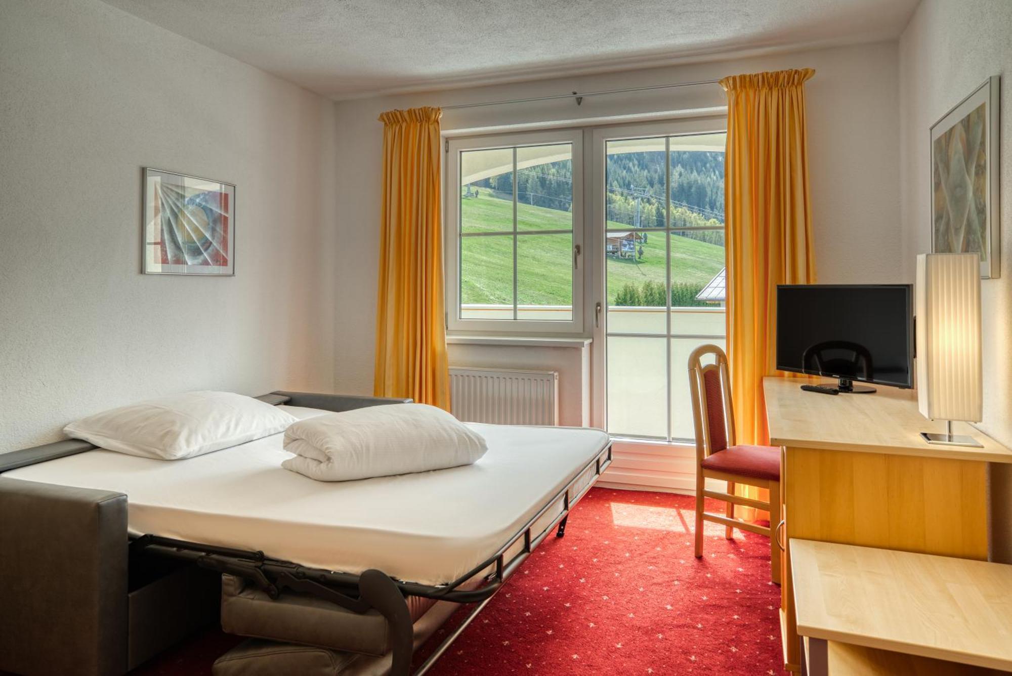 Hotel Alpen-Royal Jerzens Kültér fotó