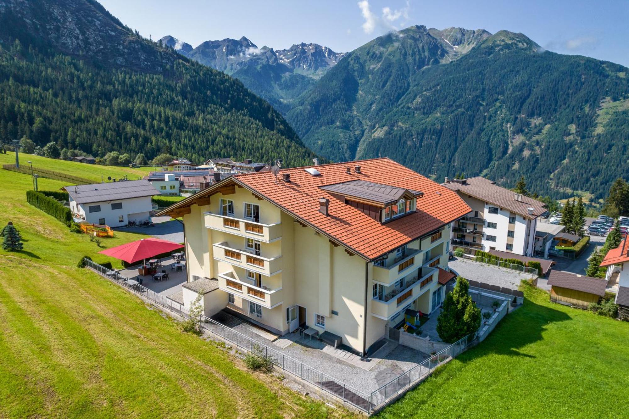 Hotel Alpen-Royal Jerzens Kültér fotó