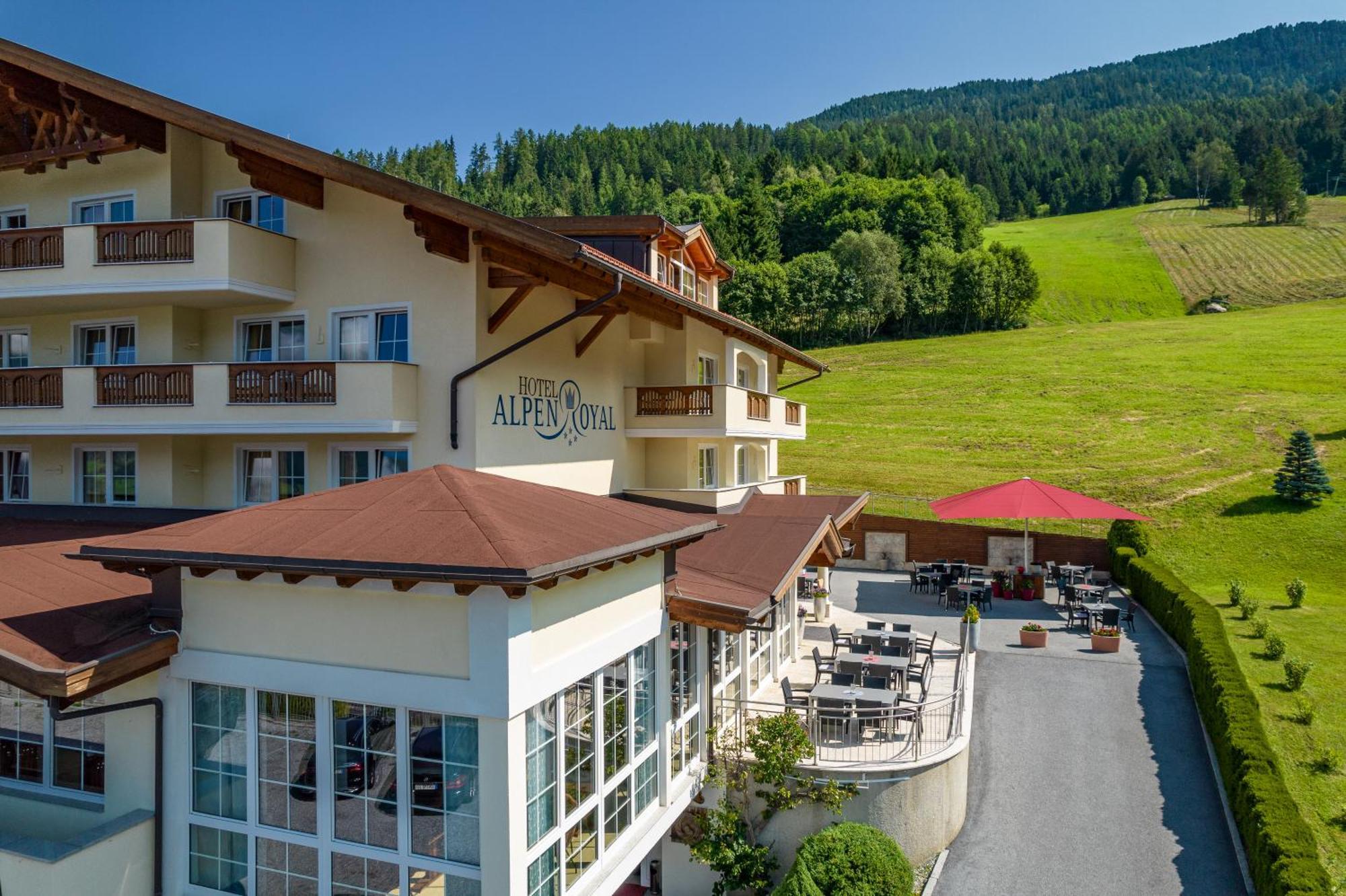 Hotel Alpen-Royal Jerzens Kültér fotó