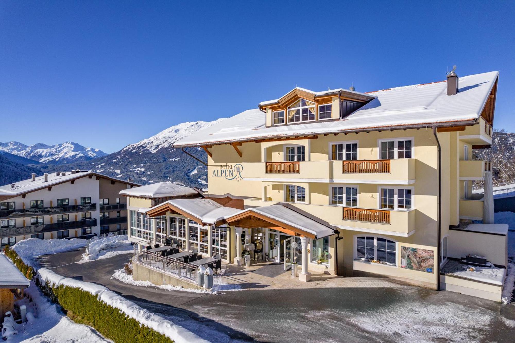 Hotel Alpen-Royal Jerzens Kültér fotó
